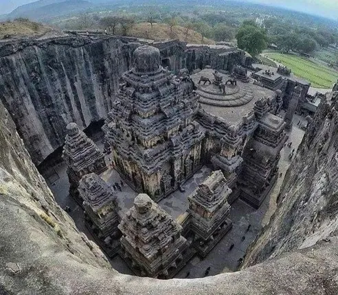 Kailasa temple, Ellora